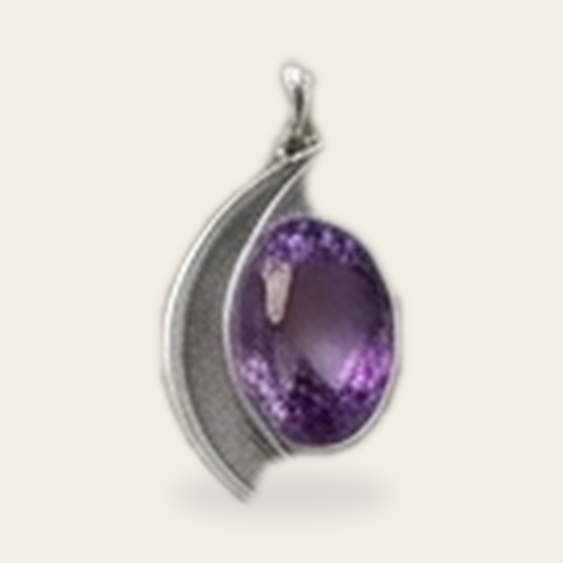The Minimalist Arc in Amethyst, 925 sterling silver